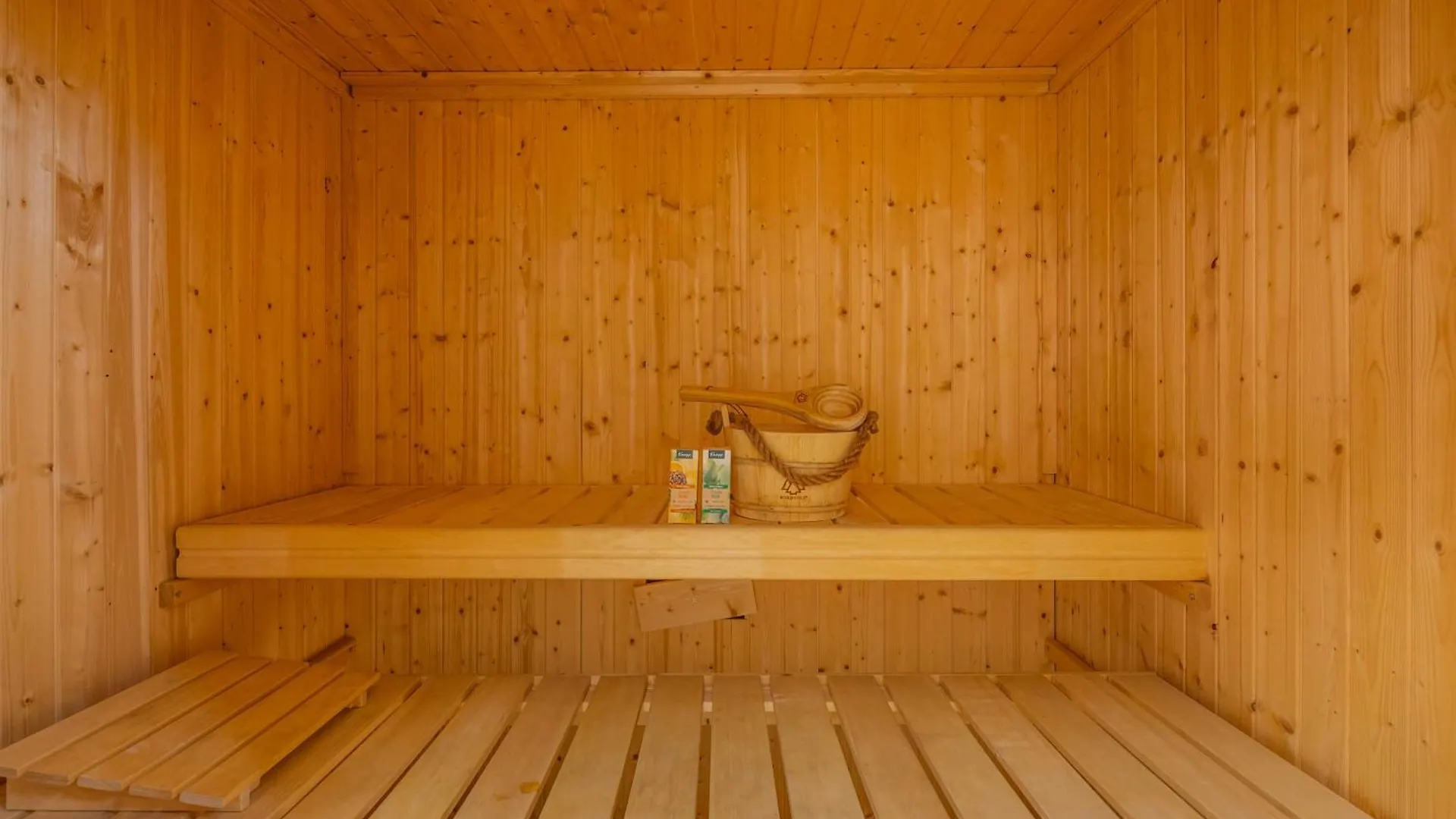 Vacation Home In Prater - Central, Garden And Sauna Vienna